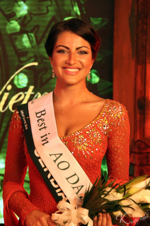 Tijana Rakic , Miss Earth Serbia 2010 Won Miss Aodai Contest of Miss Earth 2010